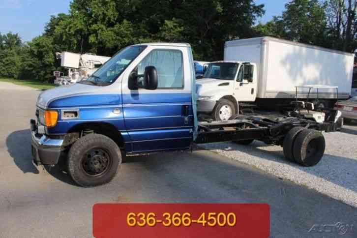 Ford E450 (2005)