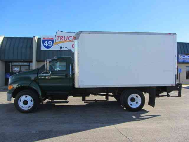 Ford F-750 (2005)