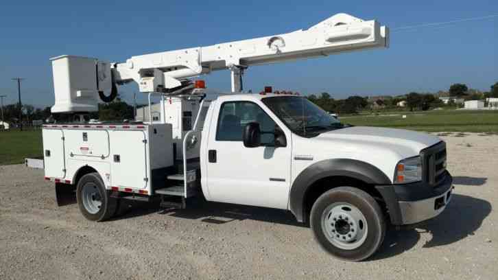 Ford F550 2WD (2005)