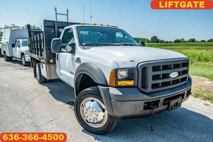 Ford F550 Super Duty XL Used flatbed diesel auto 1 owner liftgate landscape (2005)