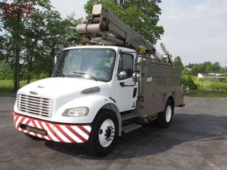 Freightliner Bucket Truck (2005)