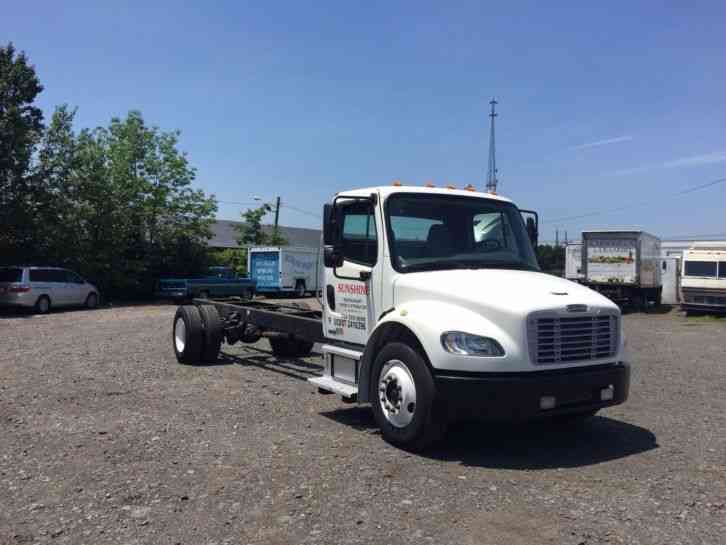 Freightliner M2 106 (2005)