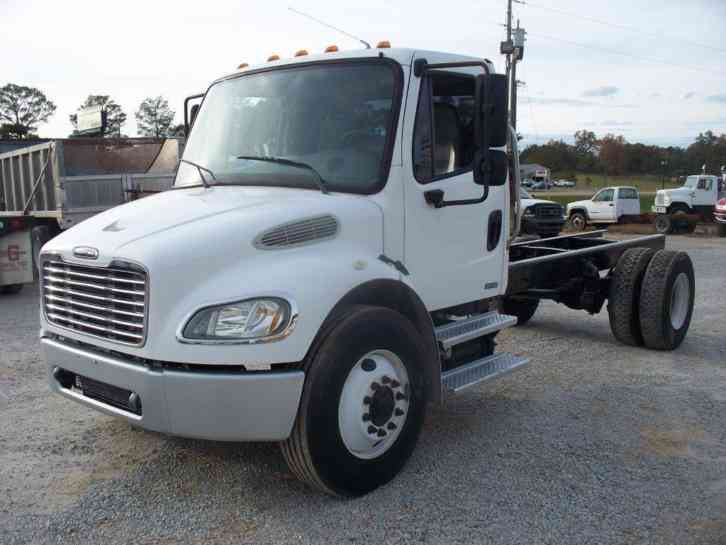 Freightliner M2 (2005)