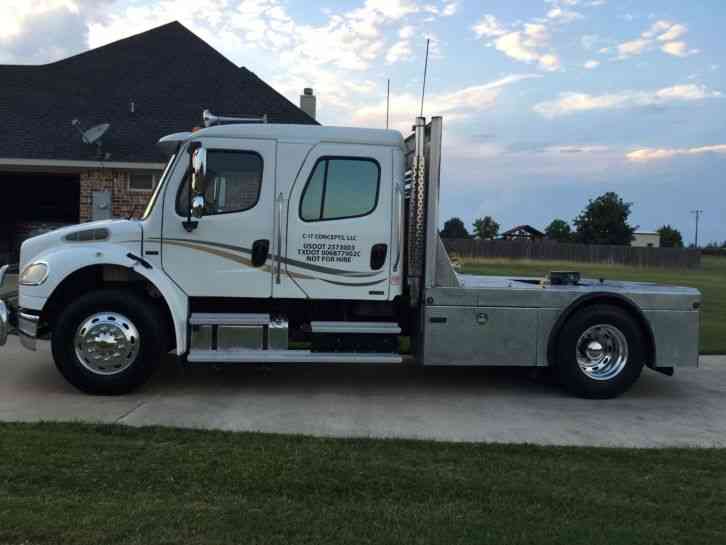 Freightliner M2 106 (2005)