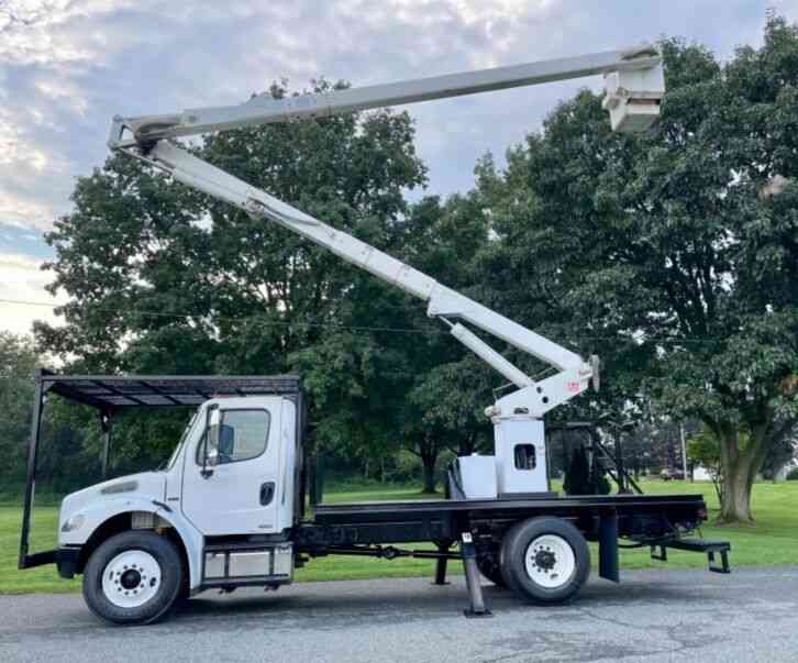 Freightliner M2 (2005)