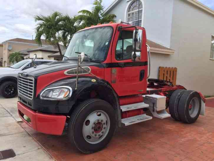 Freightliner M2 Business Class (2005)