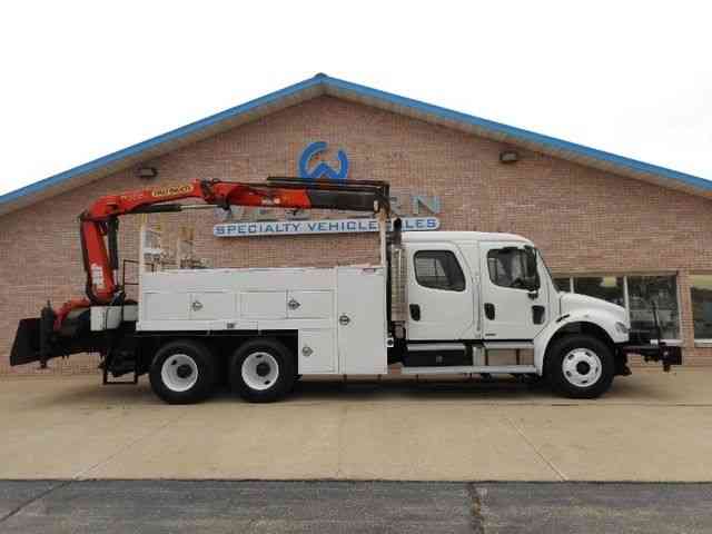 Freightliner Crane Truck (2005)