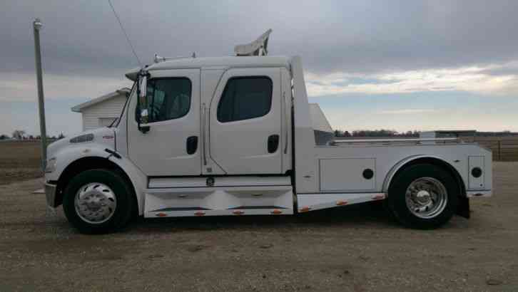 Freightliner M2 (2005)