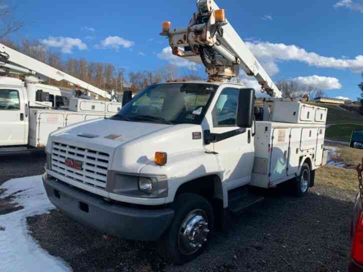 GMC C-5500 ALTEC 40FT ARTICULATING BUCKET BOOM TRUCK CABLE PLACER AT235 (2005)