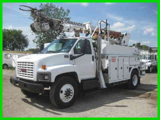 GMC C8500 C7 CAT ALLISON AC WITH TEREX TELELECT 45 FOOT REACH DIGGER DERRICK (2005)