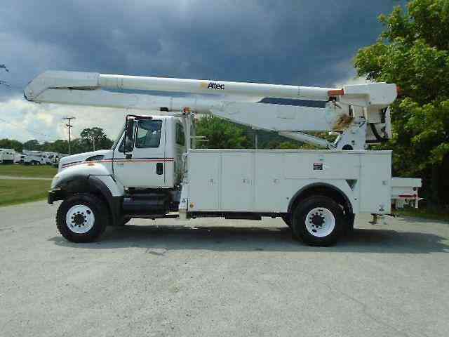 International 7300 (2005)