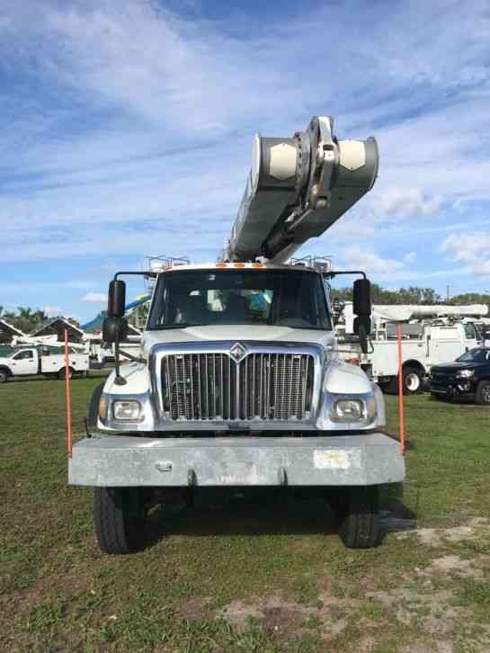 International 7300 4x4 (2005)