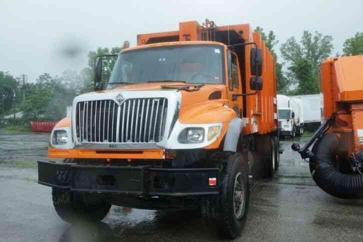 International 4900 (2005)