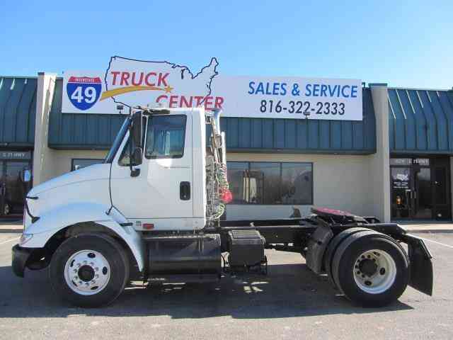 International 8600 -- (2005)