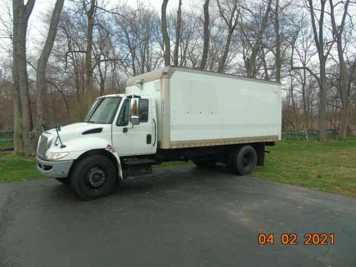 International 4400 (2005)