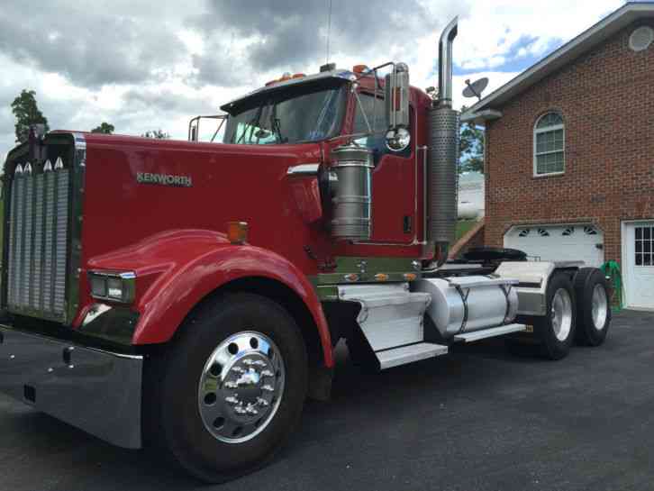 Kenworth W900L (2005)