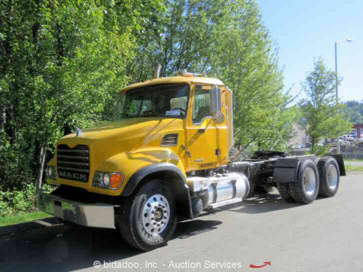 Mack CV713 (2005)