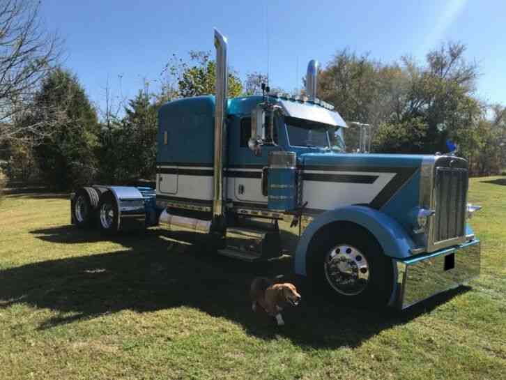 PETERBILT 379 Conventional (2005)