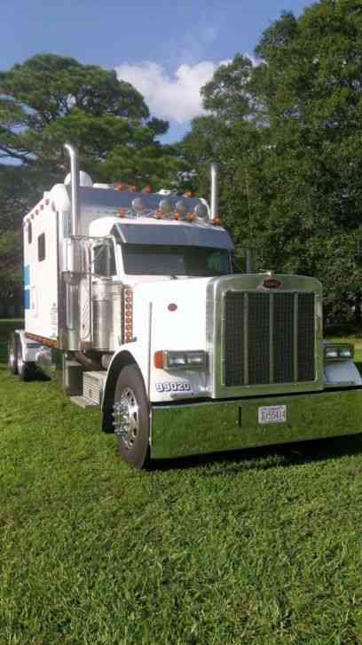 Peterbilt 379 (2005) : Sleeper Semi Trucks