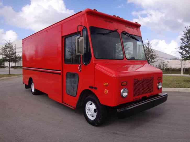Workhorse P42 16ft Step Van (2005) Van / Box Trucks