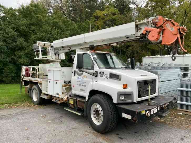 Chevy C7500 Digger Derrick (Altec DM47B) (2006)