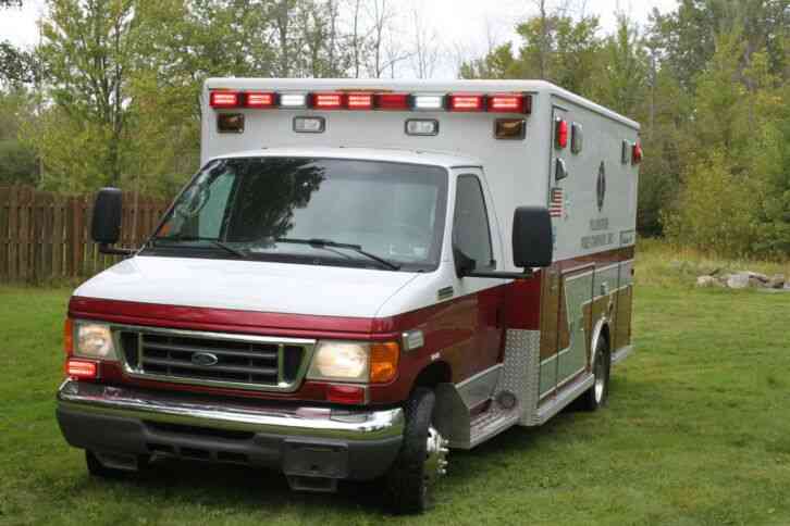 Ford E450 Super Duty (2006)