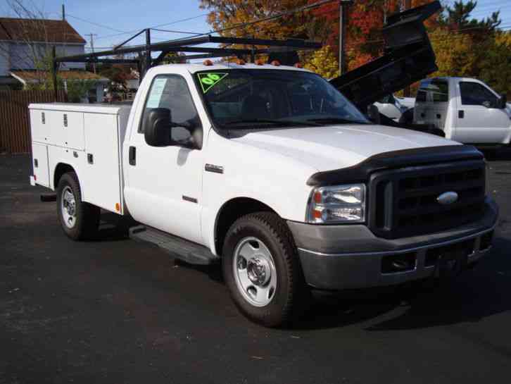 Ford F-350 2WD (2006)