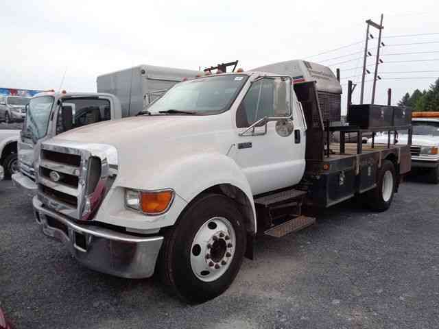 FORD F650 (2006)