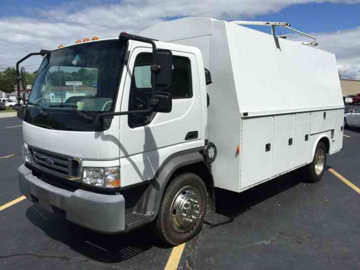 FORD F-550 LCF (2006)