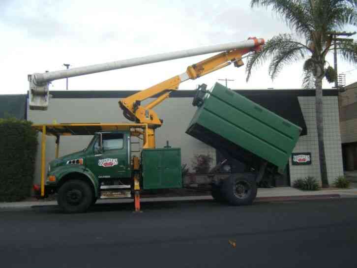 Forestry Truck with dump body (2006)