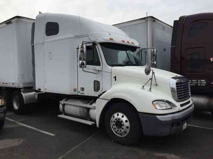 freightliner columbia sleeper