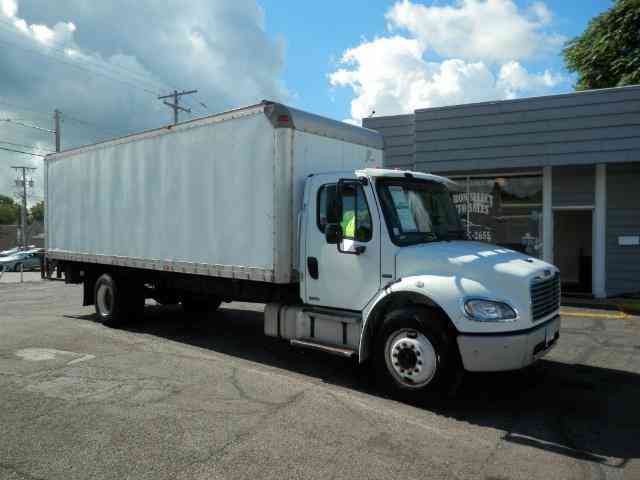 Freightliner M2 Medium Duty Truck (2006)