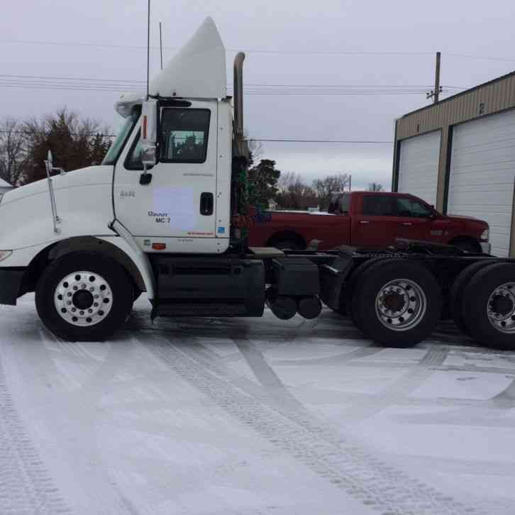 International 8600 SBA 6X4 (2006)