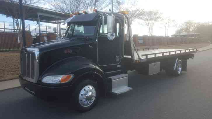 Peterbilt 335 (2006)