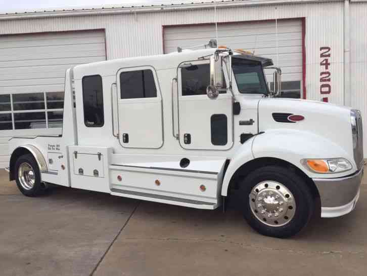 Peterbilt 335 Western Hauler (2006) : Medium Trucks