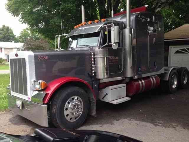 Peterbilt 379L (2006)