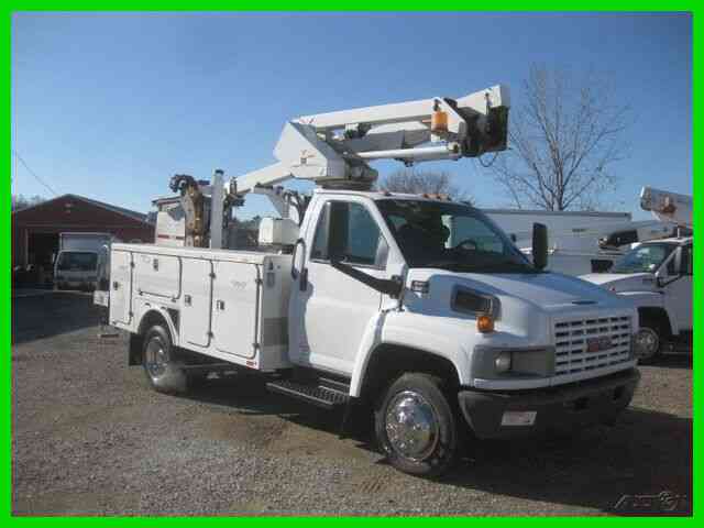 CHEVROLET C5500 8. 1L V8 GAS AUTO AC WITH 41 FOOT TEREXHI-RANGER CABLE PLACER (2007)