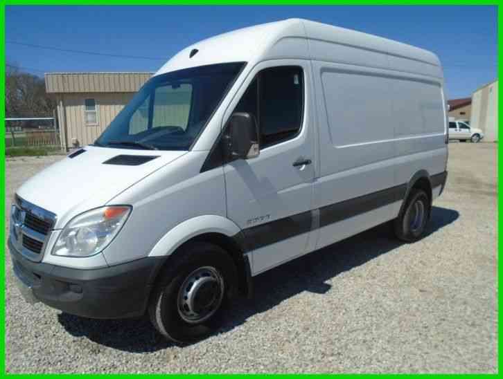 Dodge Sprinter 3500 (2007)