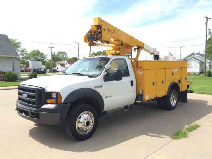 Ford F550 XL Super Duty (2007)