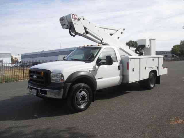 Ford F550 XL Super Duty (2007)