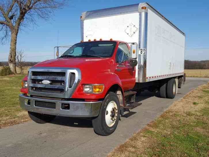 Ford F750 Cummins 5. 9L (2007)