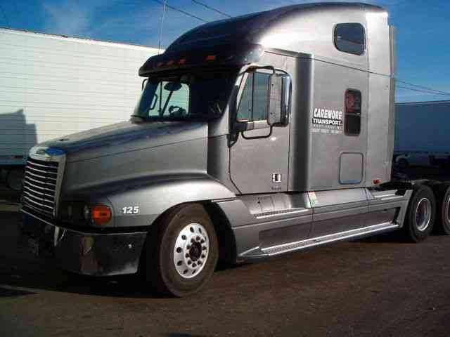 Freightliner CENTURY (2007)