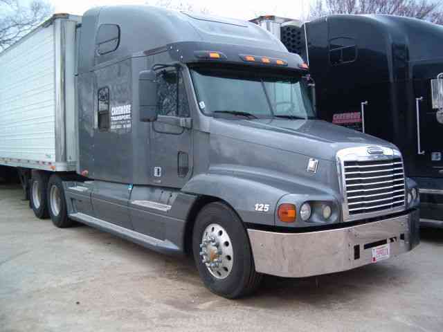 Freightliner CENTURY ST (2007)