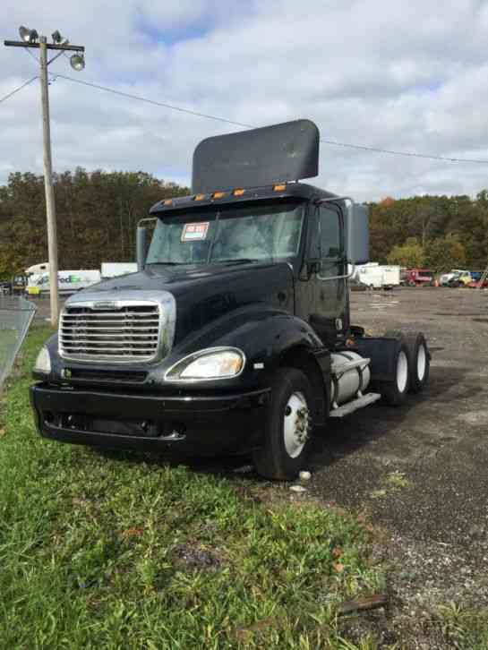 Freightliner Columbia CL120 (2007)