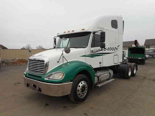 FREIGHTLINER COLUMBIA (2007)