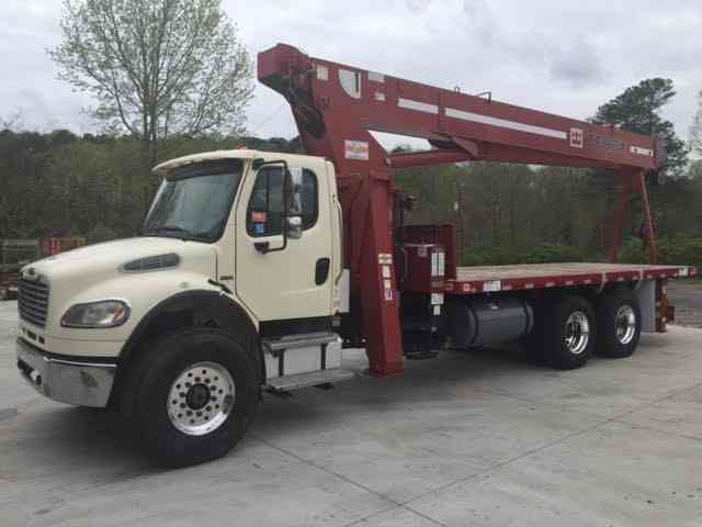 Freightliner M2-106 w/ Terex BT5092 25 Ton Boom/crane M2-106 with Terex BT5092 25 ton boom/crane 49k mi 3768 hrs (2007)