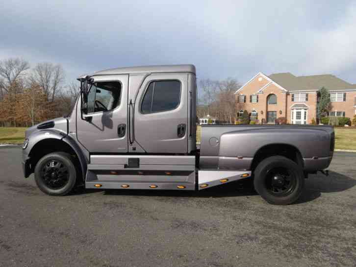 Freightliner M2 Sport Chassis (2007)