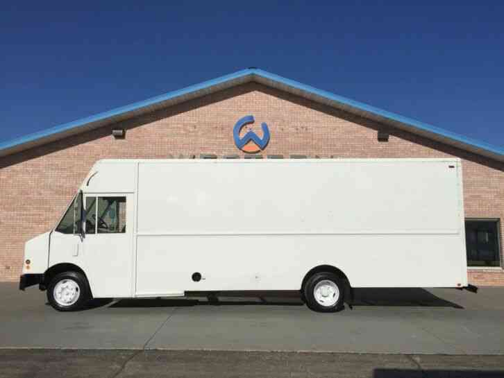 Freightliner P1200 Step Van Food Truck Fedex Delivery (2007)