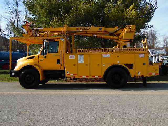 International 4300 SBA (2007)