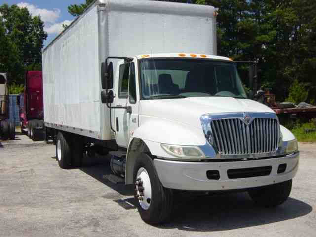 International 4400 (2007)